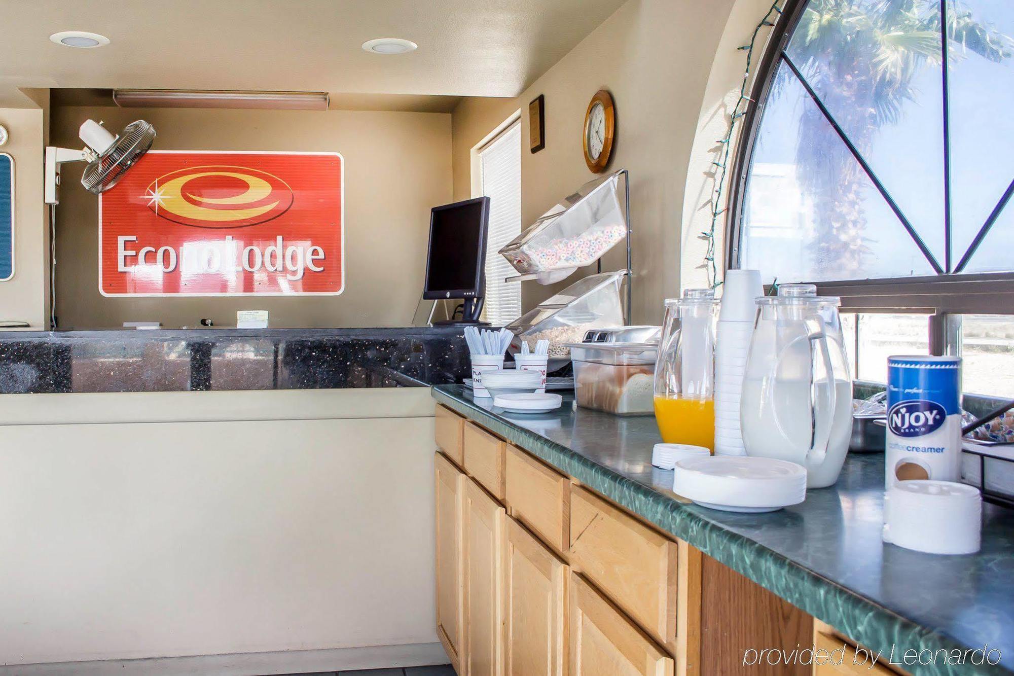 Travelodge By Wyndham Kingman Esterno foto