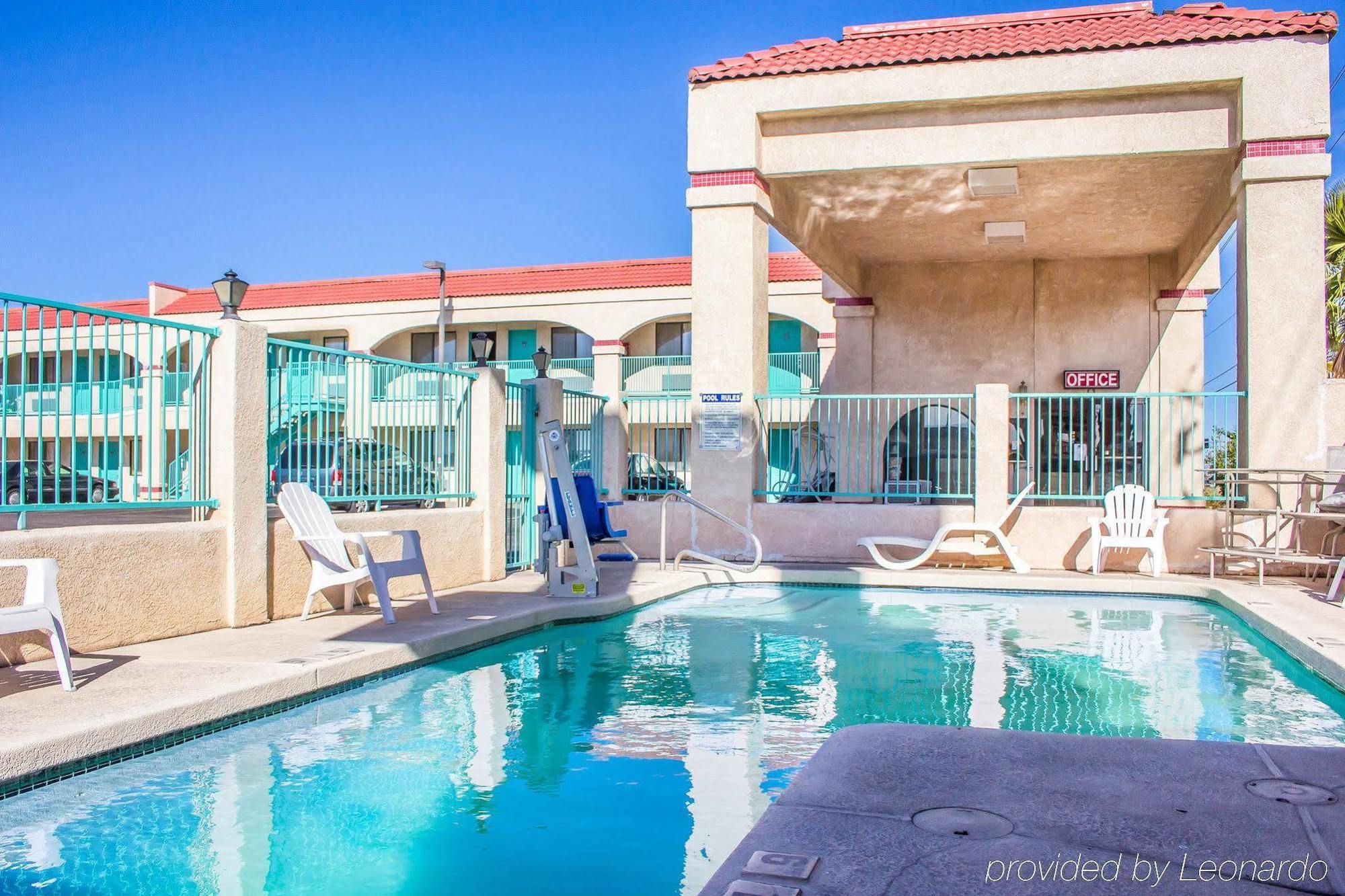 Travelodge By Wyndham Kingman Esterno foto